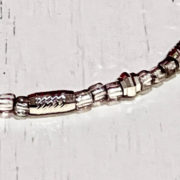 Elegant Silver Barrel Handmade Beaded Ankle Bracelet - Picture 5 of 6